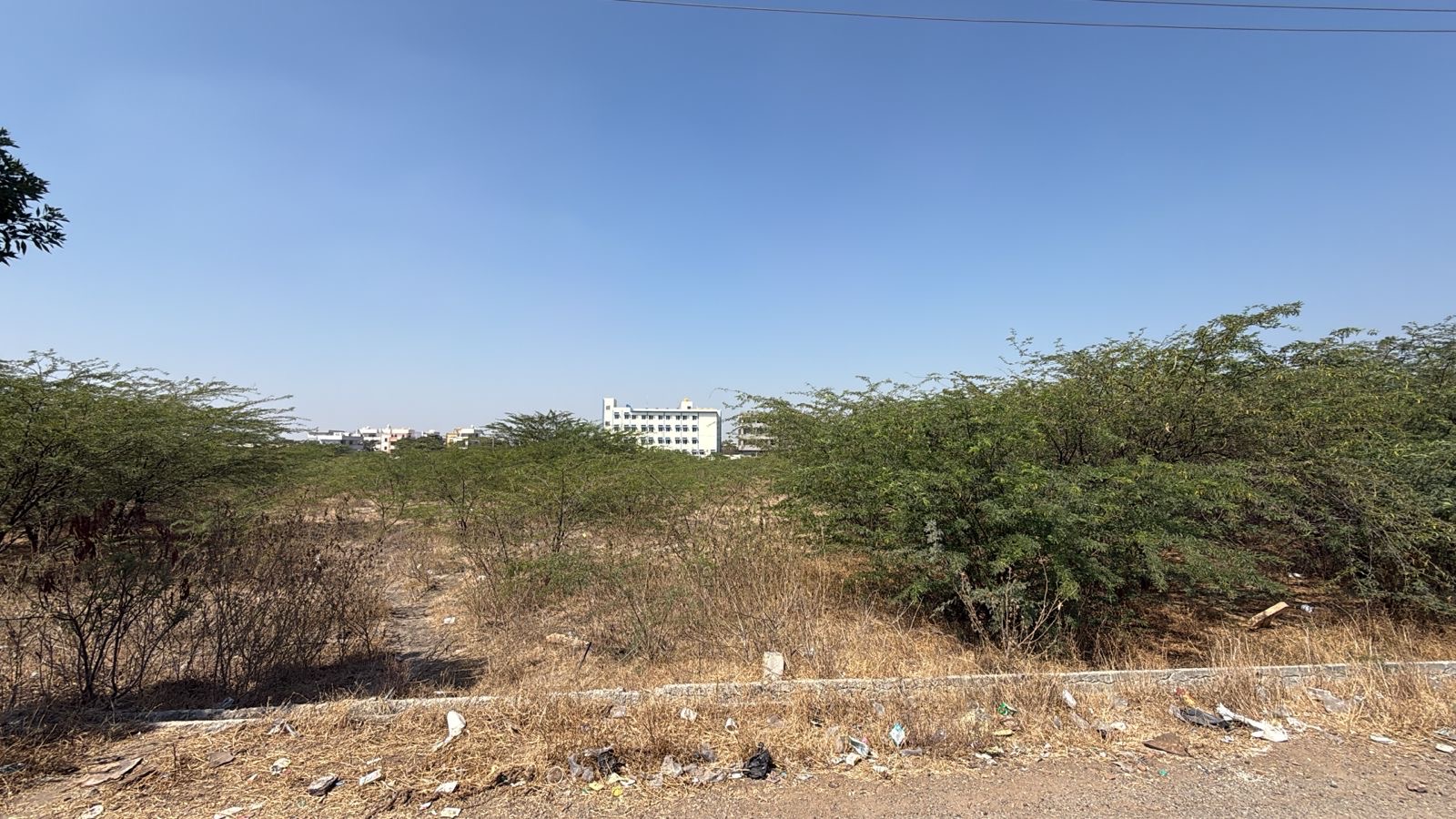Plot for Sell in MOKA road ballari