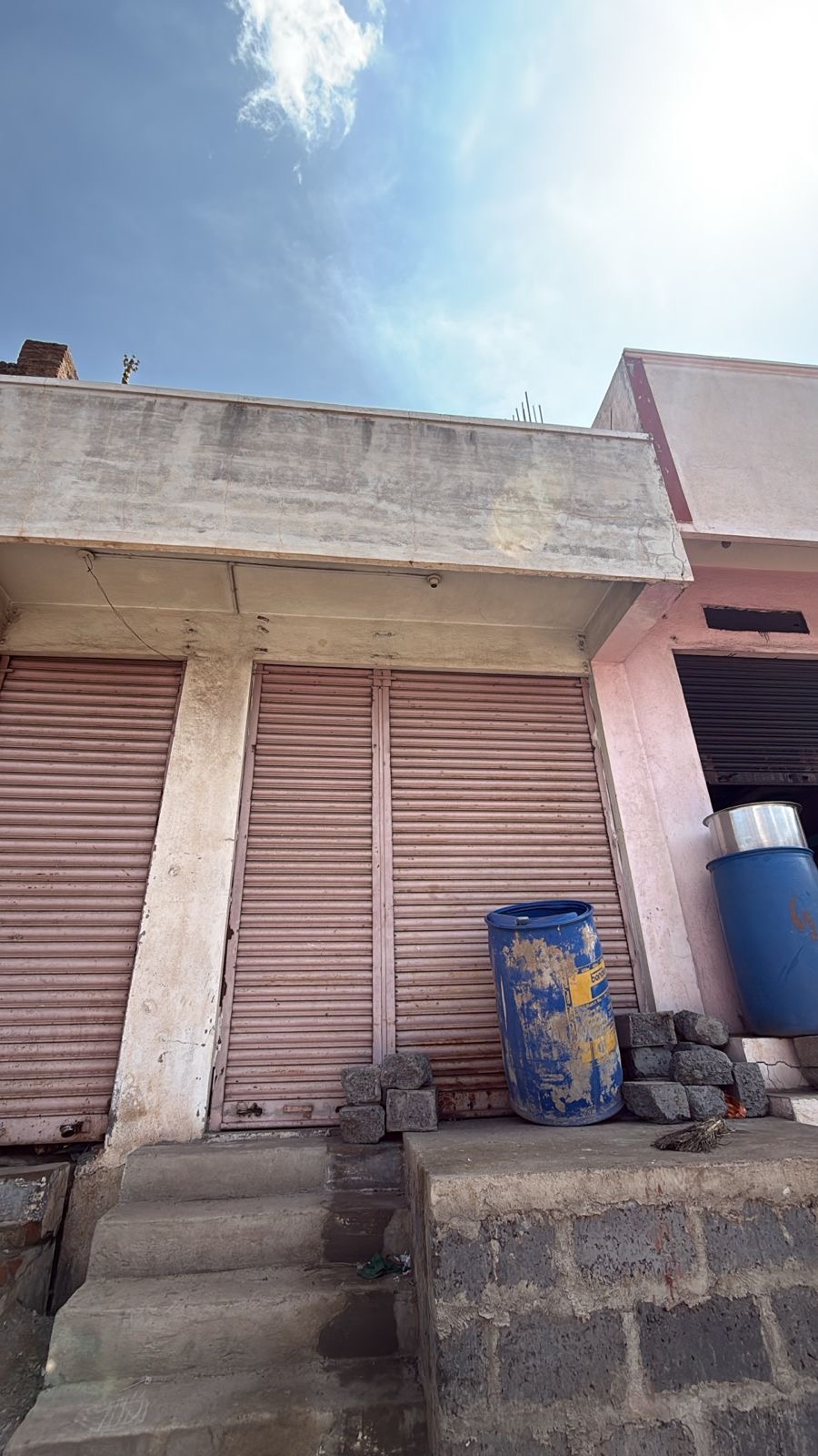 Commercial Shops / Building for Sell in APMC , Bandimote, ballari