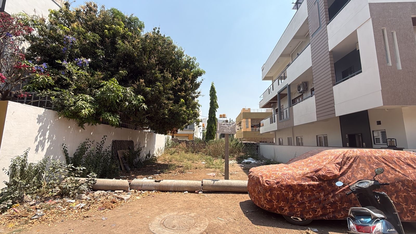 Plot for Sell in Agadi Mari compound near Ragavendra theatre  ballari